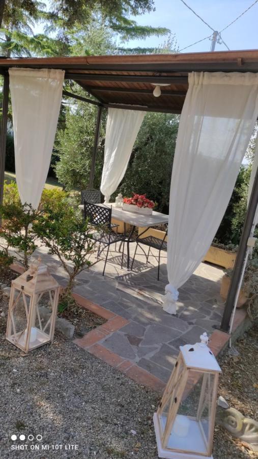Agriturismo La Ghiraia Santa Luce Buitenkant foto