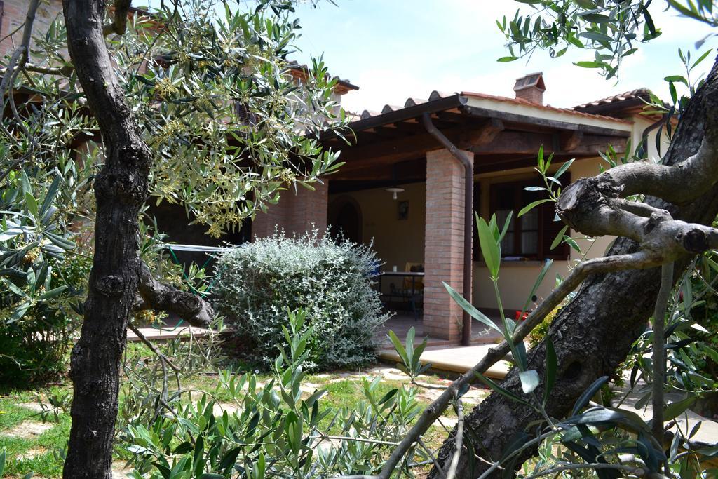 Agriturismo La Ghiraia Santa Luce Buitenkant foto